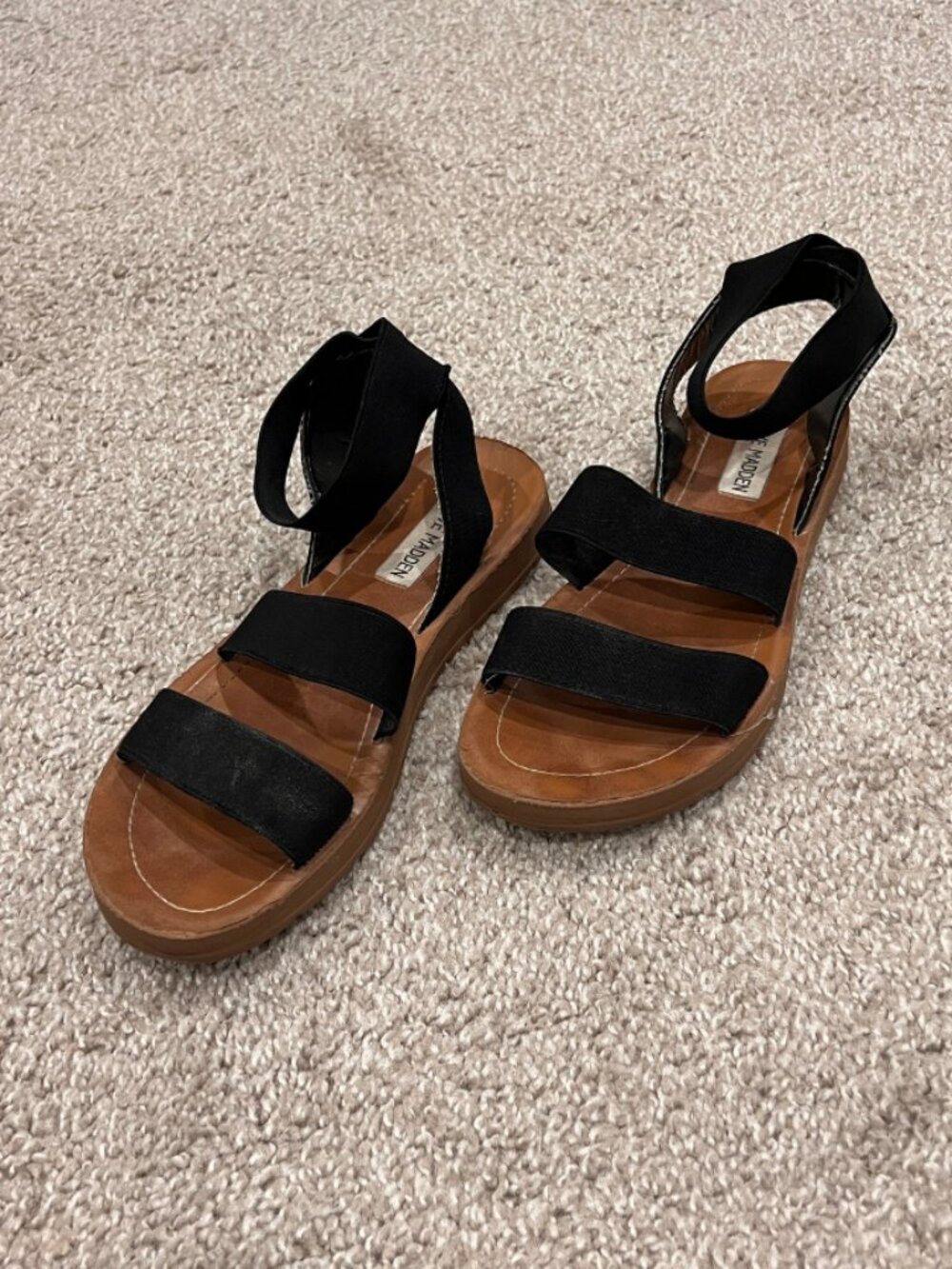 Steve Madden Black Elastic Gladiator Flat Sandals Women's Size 7